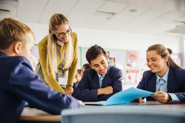 Studying Languages In Spain And Working As A Language Assistant. Changes Following The New Immigration Regulation